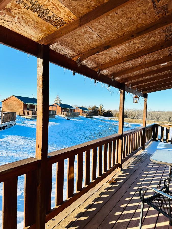 Country Cabins Hotel Chariton Zewnętrze zdjęcie