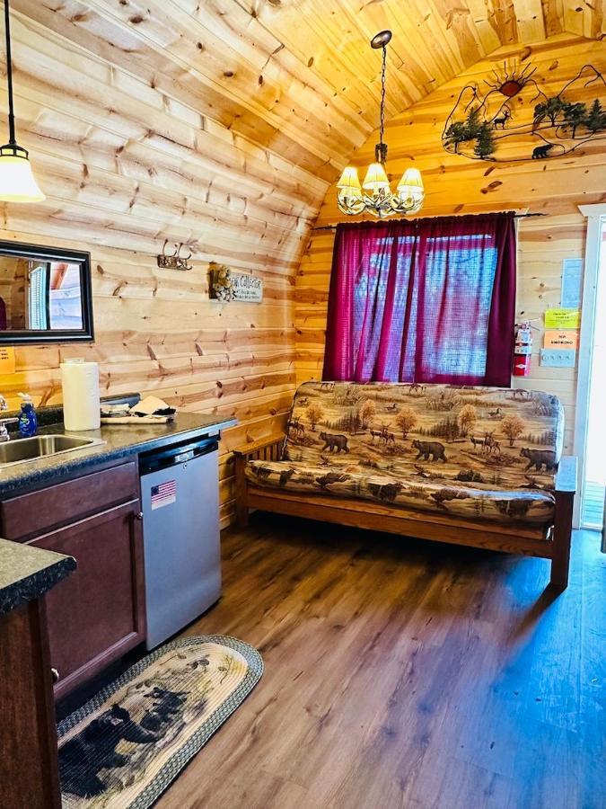Country Cabins Hotel Chariton Zewnętrze zdjęcie