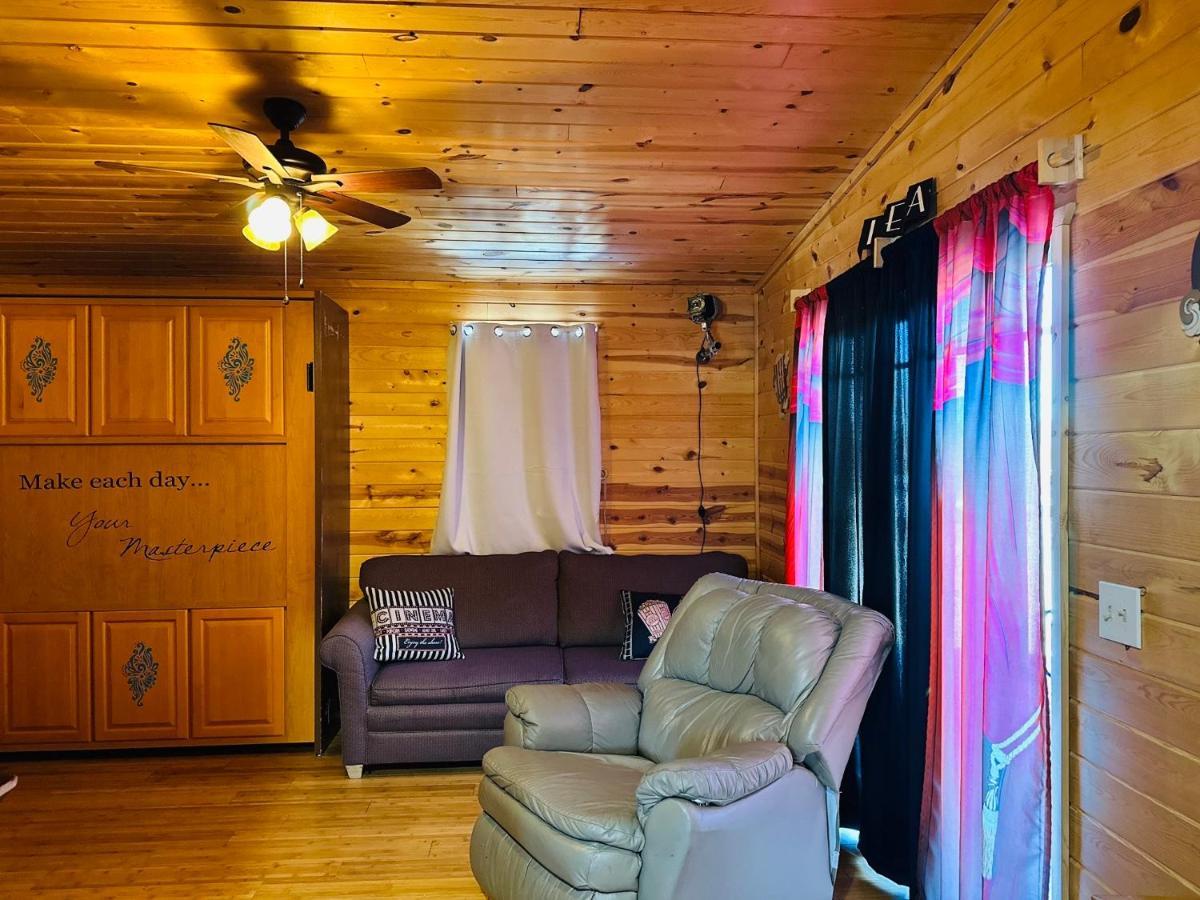 Country Cabins Hotel Chariton Zewnętrze zdjęcie