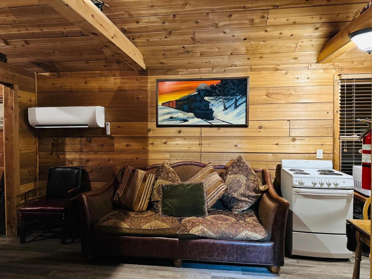 Country Cabins Hotel Chariton Zewnętrze zdjęcie
