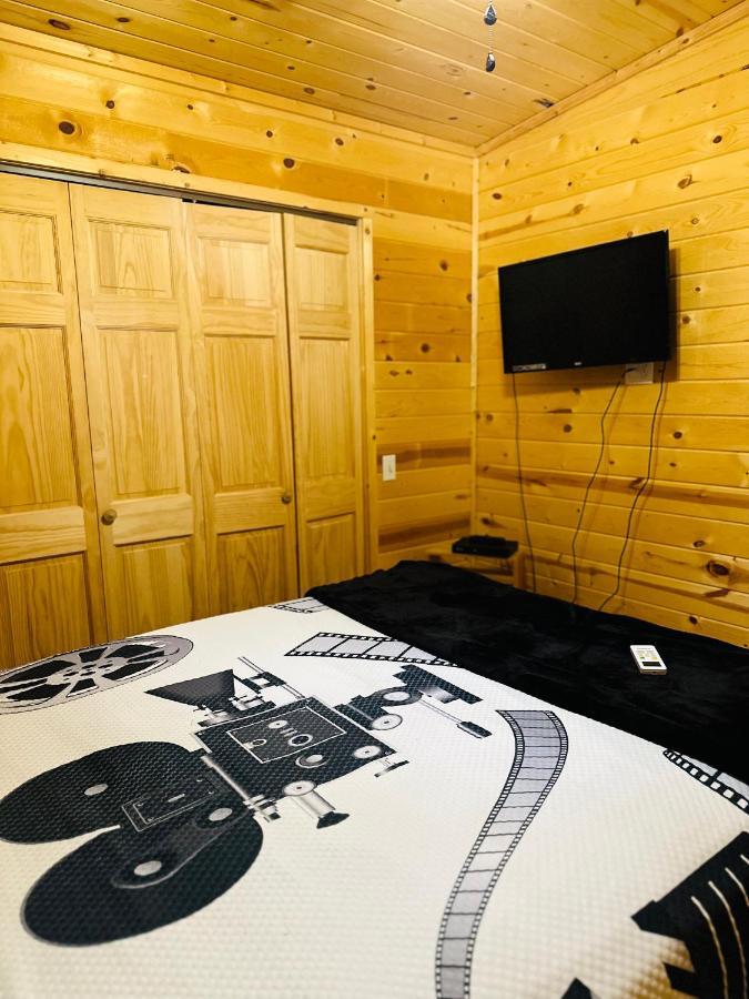 Country Cabins Hotel Chariton Zewnętrze zdjęcie